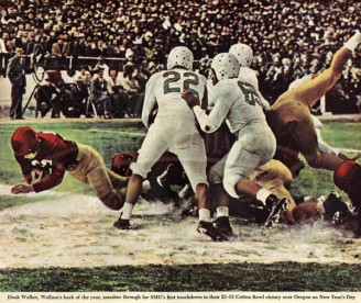 1948 Doak Scoring Against Oregon In Cotton Bowl