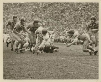 1948 Doak In Action Against The Missouri Tigers At Columbia