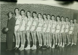 1945-46 Men’s Basketball Team