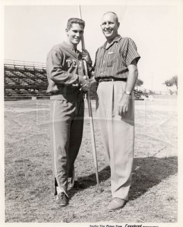 UT’s Bruce Parker Meets SMU’s Doc O’Neil SWC Record Holder From 1937 To 1957