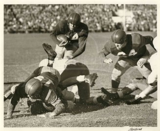 1950 Kyle Scores Against Texas